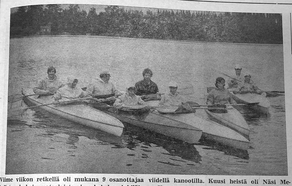 Viime viikon retkellä oli mukana 9 osanottajaa viidellä kanootilla. Kuusi heistä oli Näsi Melojista, kaksi ruotsalaista ja yksi helsinkiläinen. Kuvassa lähtö Ruovedeltä kohti Muroletta.