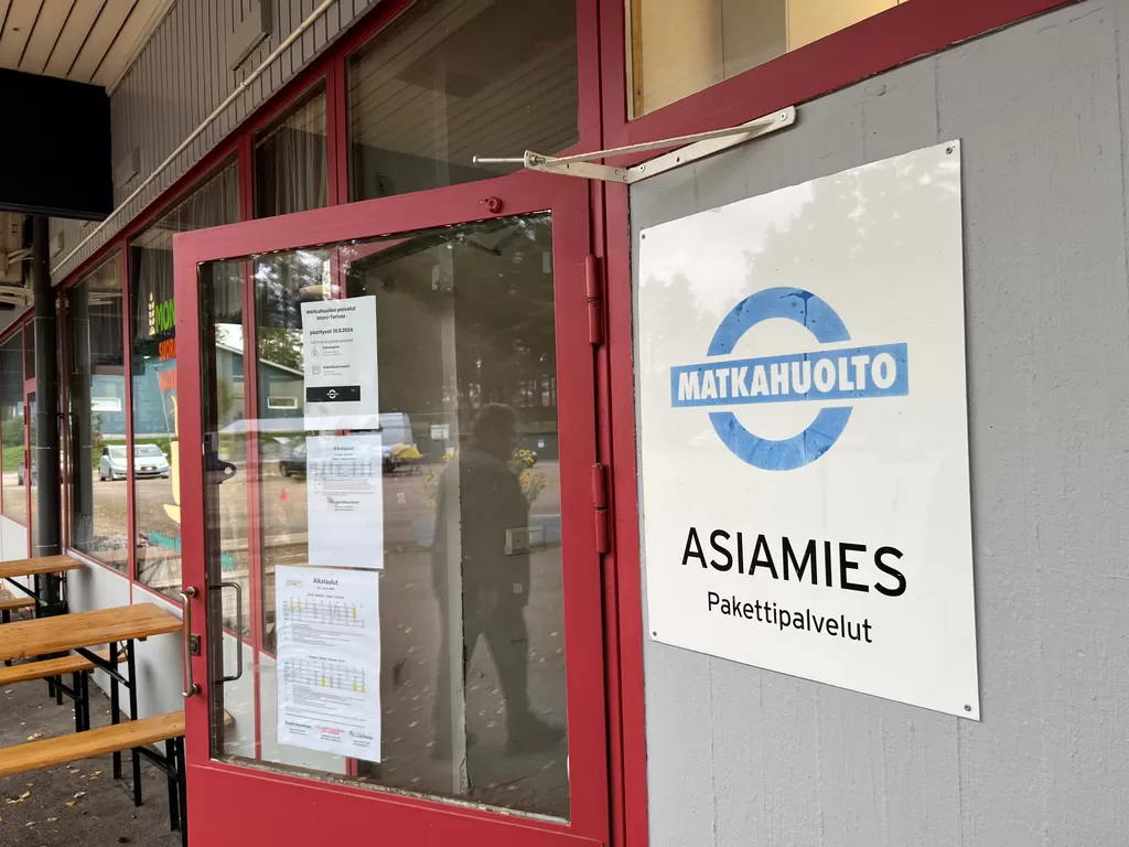 Moni-Torista ei saa jatkossa enää Matkahuollon palvelua. Suoramyyntipiste ja lounaskahvila jatkavat kuitenkin vielä toimintaansa.